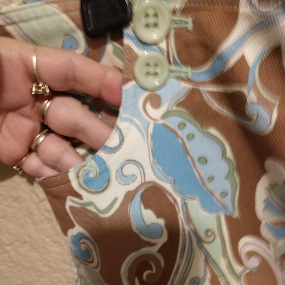 Nicole Miller Capri's Women's Paisley Design Pockets Button Front Size 10 - Picture 4 of 13